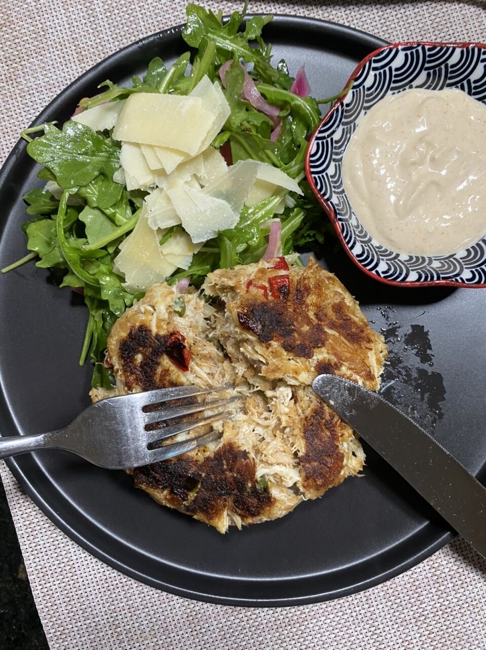 C72B3C1F 7D84 447A 92CE 2813F77B31A4 e1600194326530 - Crab Cakes with Brown Butter Lemon Aioli & Arugula Salad