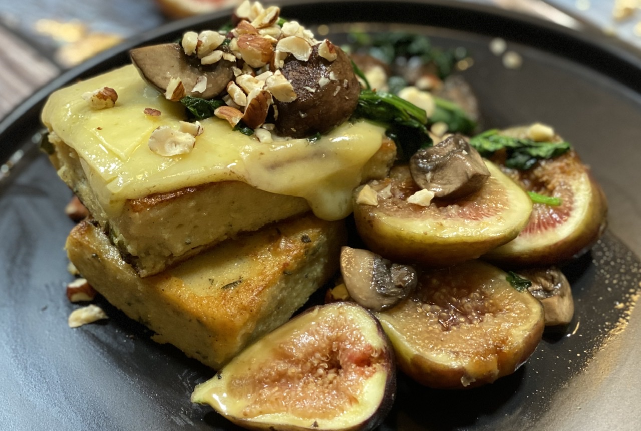 DF4A1878 A936 4C26 A5AC 9B61DBD59C15 - Meatless Monday Polenta Squares with Irish Cheese, Figs, Mushrooms, & Spinach
