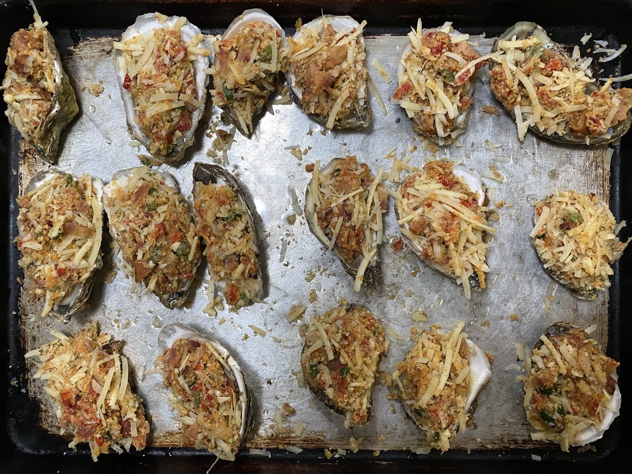 01CD1A39 8EB6 4F64 AC4D 788C71AA95F8 - Sorry Charlie’s Copycat Casino Baked Oysters with Savory Macaroni & Cheese