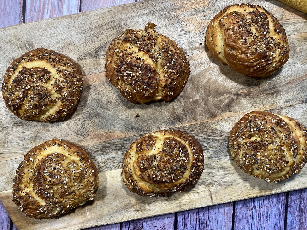 270FE4AC 4E58 4102 8EC3 705472C6B008 - Everything Bagel Pretzel Knots ~ Oh Yeah, I Went There