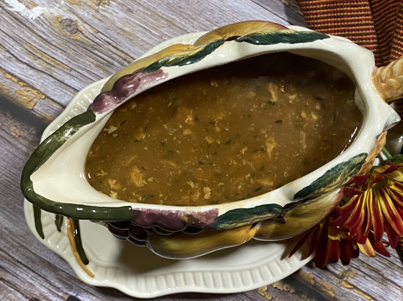 66764386 AD6D 4B2B AF54 7872F8E844F6 - How to Make the Most Savory Turkey Gravy With OR Without Drippings