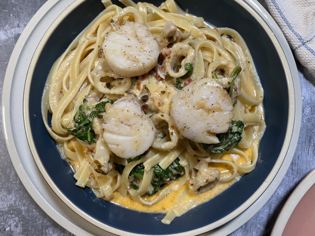 84AE919F E655 42D9 80A4 3DC92B09EC82 - Scallop & Squid Seafood Fettuccini with Spinach and Sun-dried Tomatoes