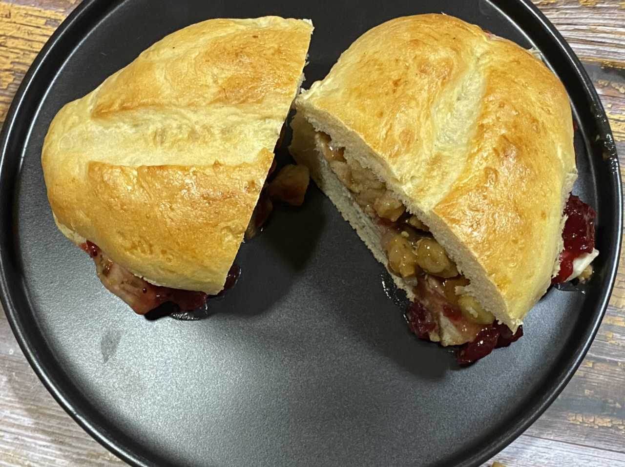 8BD64BAF B675 446A 95EE 66696FE43643 - Leftover Turkey Sandwiches on Homemade Hoagie Rolls