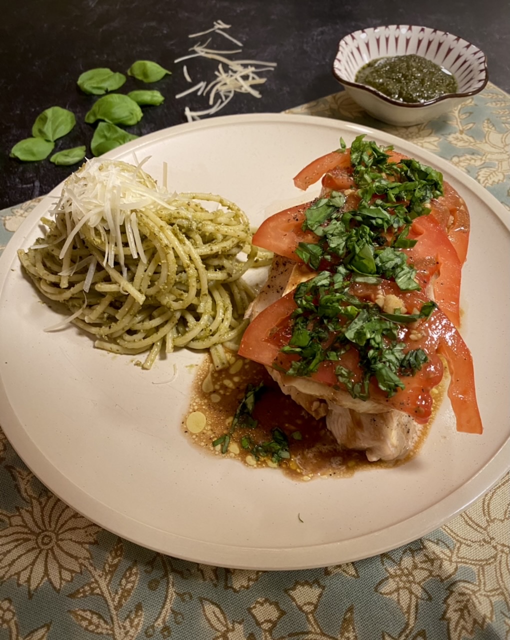 61E5D76B 406D 409C 9F53 285D0648C306 - Chicken Caprese with Pesto Pasta