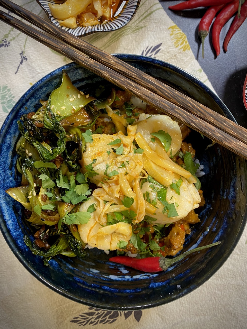 F8DB0B93 1E95 49AF 997E 5D6C3D72E5C0 - Spicy Thai Scallops & Chorizo with Thai Red Chilies, Bamboos, & Bok Choy