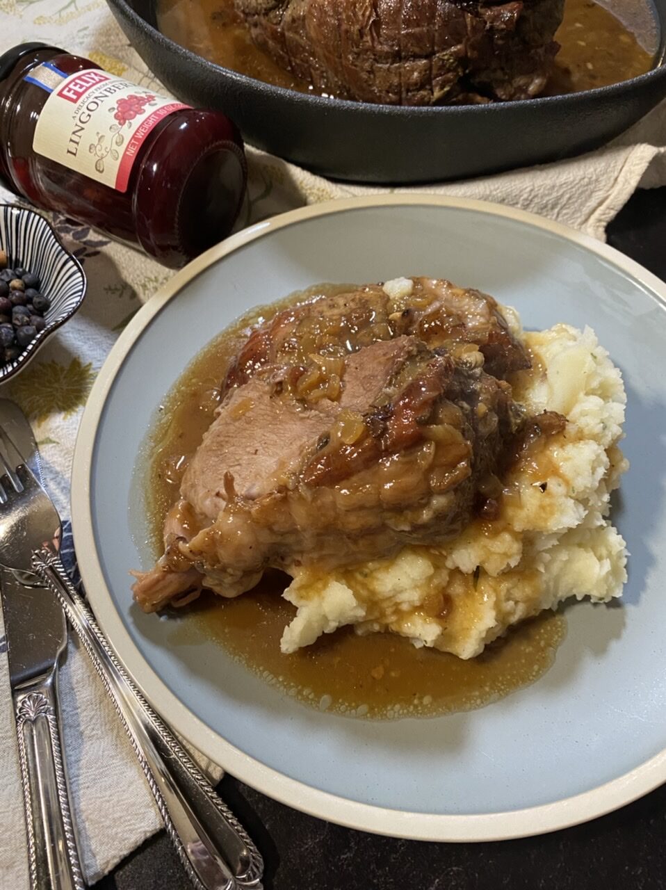 0980B7D1 318E 4336 BC99 783A334636E1 e1614207904789 - Lingonberry Roast Boar / Roast Pork with Horseradish Mashed Potatoes