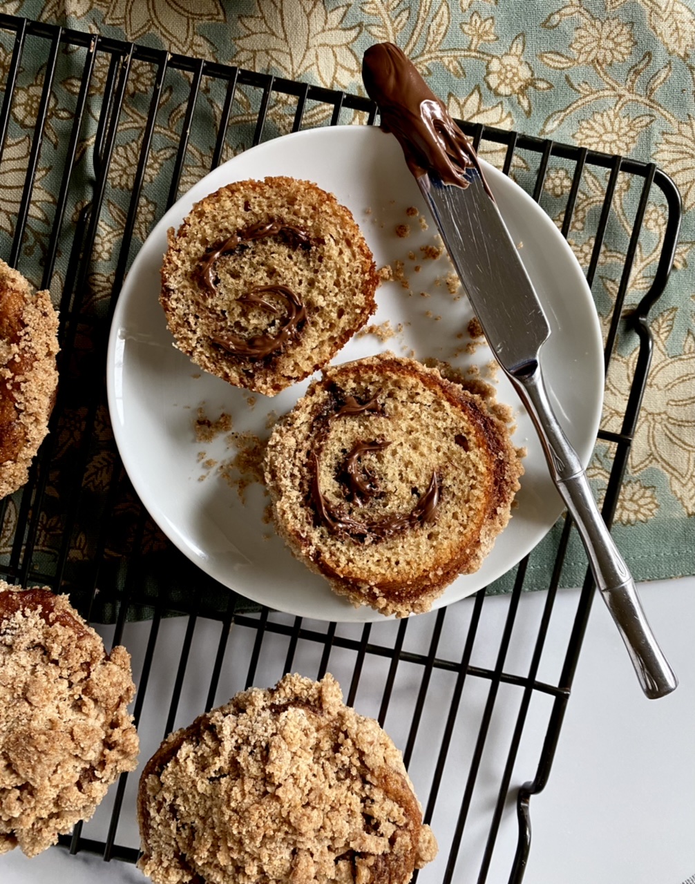 829214C3 BEB8 4609 940E 8218CC386C9B - Nutella Swirl Coffeecake Muffins