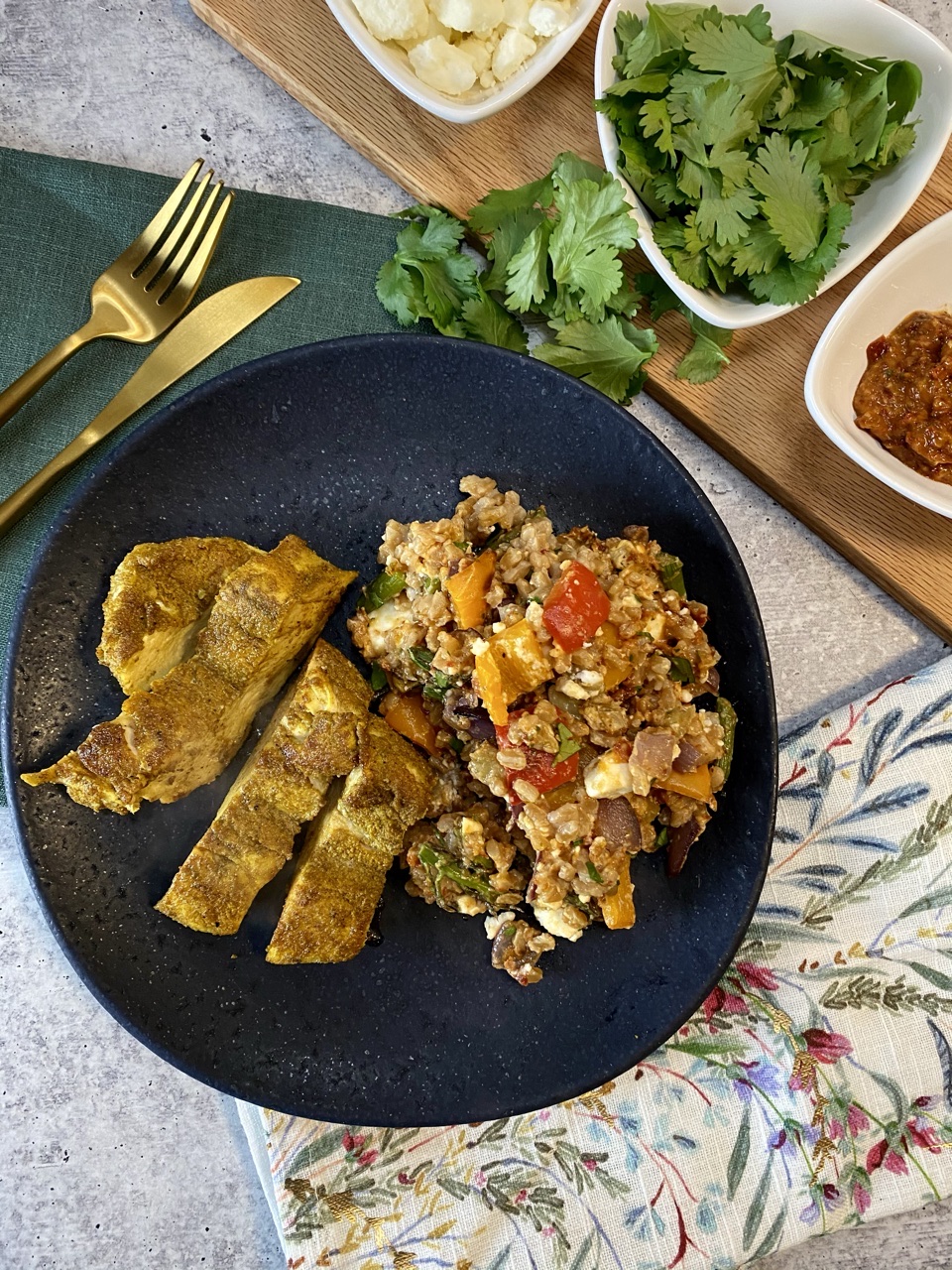 05F28EB4 5ABD 4A70 9A2B 9BF4A360F06B - Chicken with Mediterranean Farro Salad