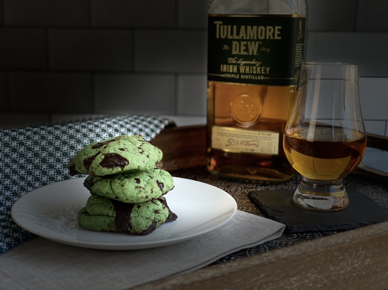 94234F29 26C6 43C8 A02E 3D44129D758C - Irish Whiskey Chocolate Chip & Mint Cookies