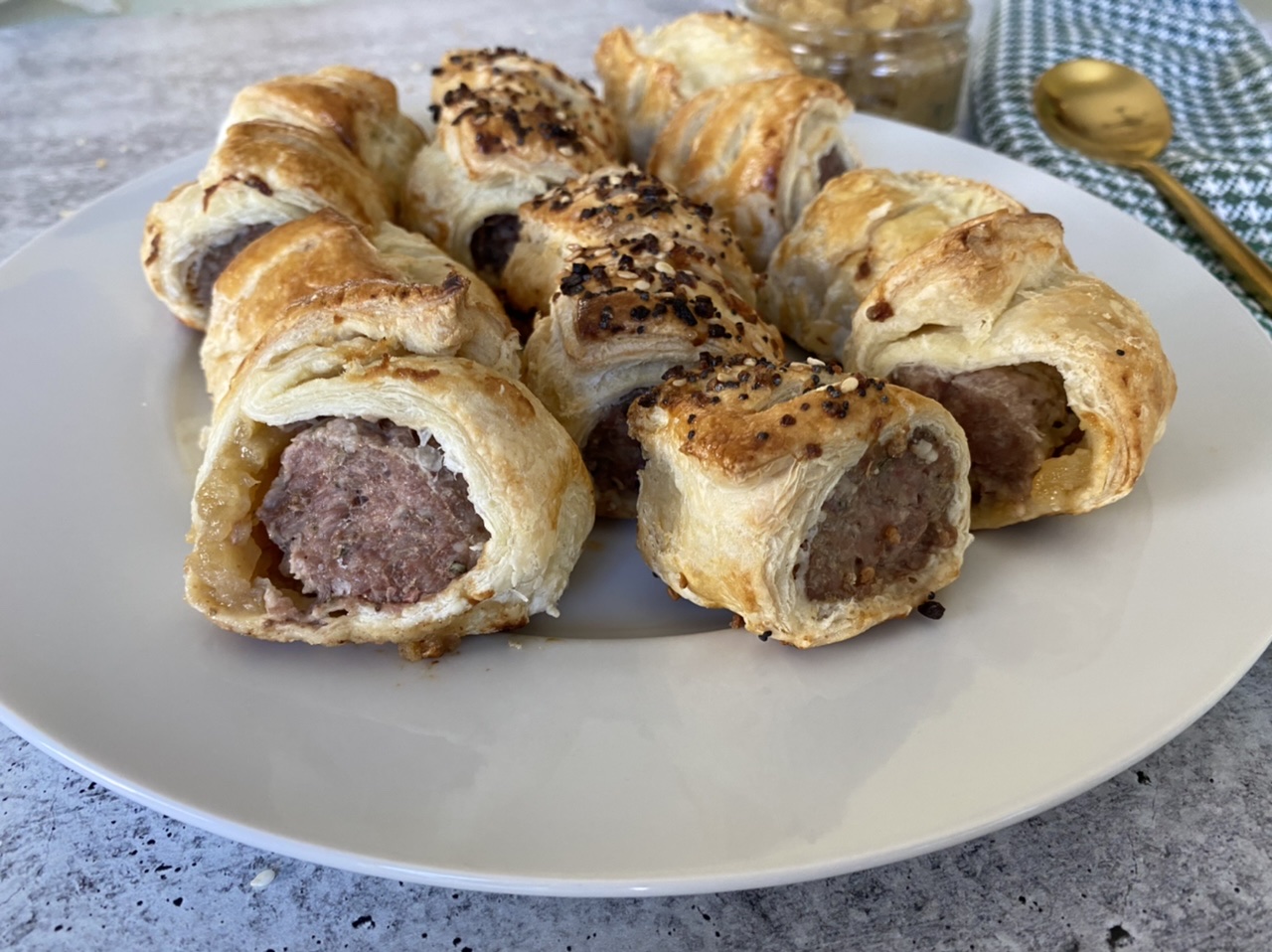 975CDE45 F927 4066 9F8A 045188494817 - How to Make Sausage Rolls with Apple Chutney