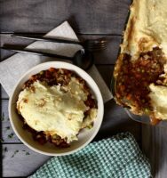 ACB38030 BD3A 47D2 8300 F745D0523815 188x200 - Traditional Shepherd’s Pie with Cheesy Mash