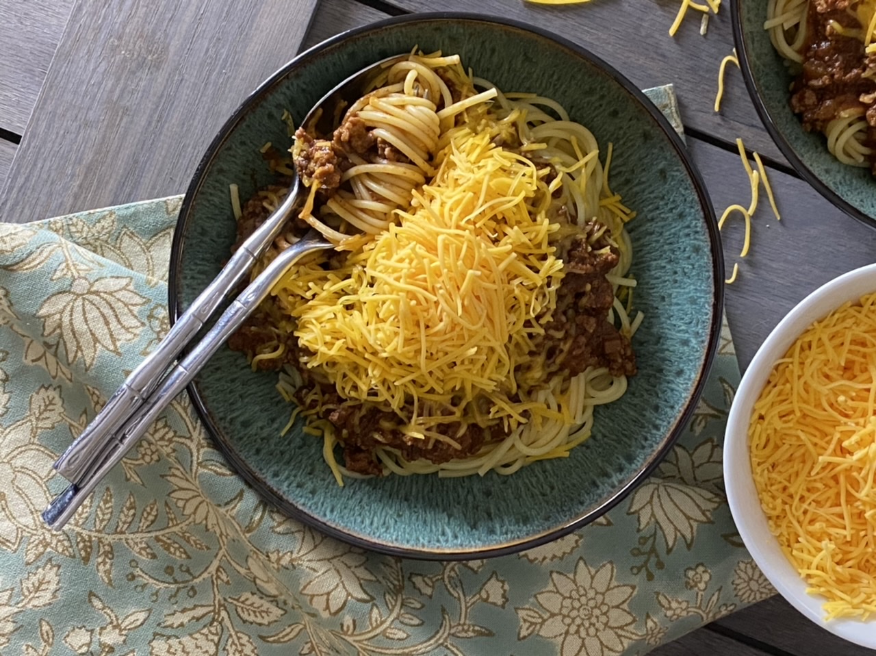 Super Easy Cincinnati Chili - the Old Woman and the Sea