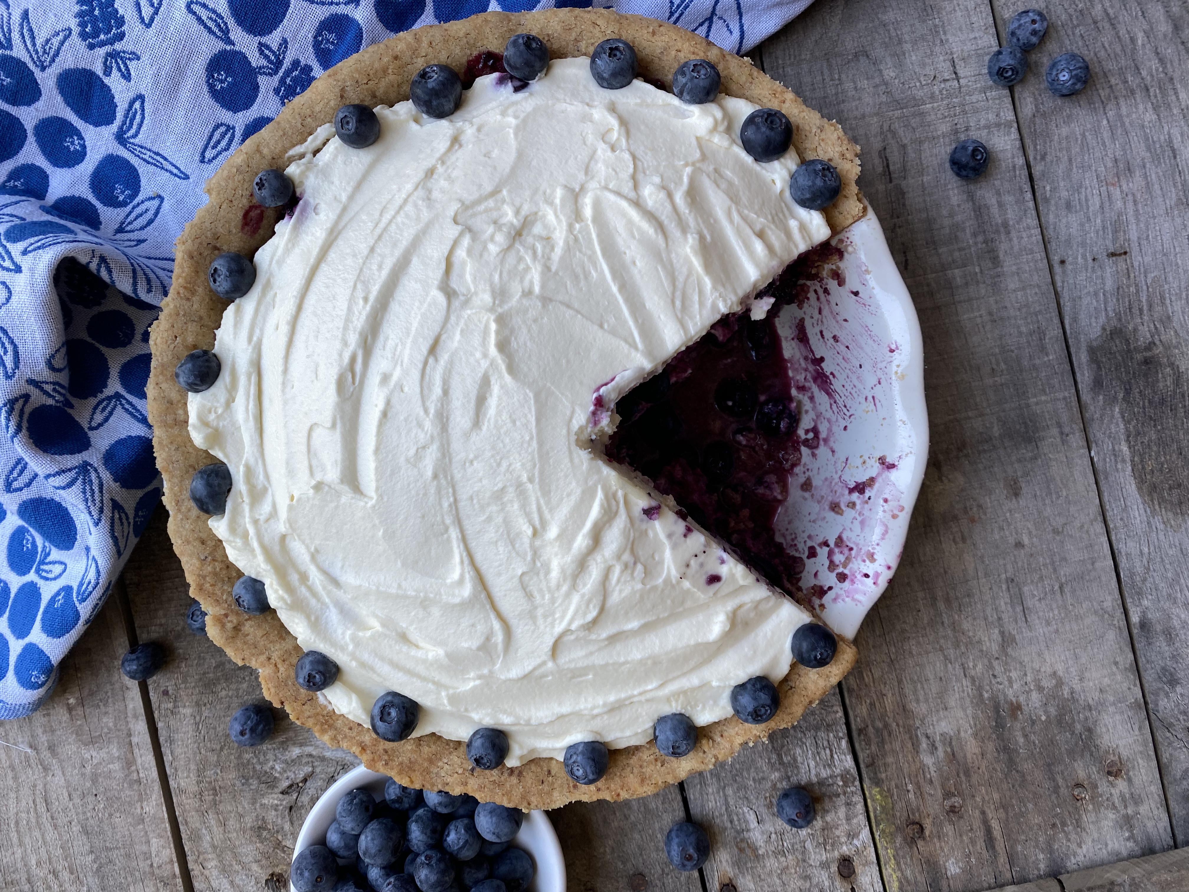 9F721DEC 43AF 4C61 B1B9 4F9E96D01EAC - Blueberry Lime Pie with Honey Cream Cheese & Homemade Cool Whip in a Shortbread Crust